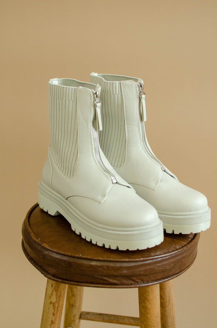 Nellie Zipped Boots Stone