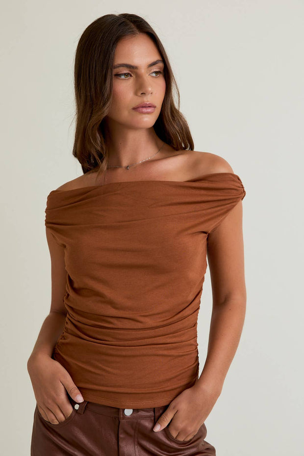Arlette Off-Shoulder Top