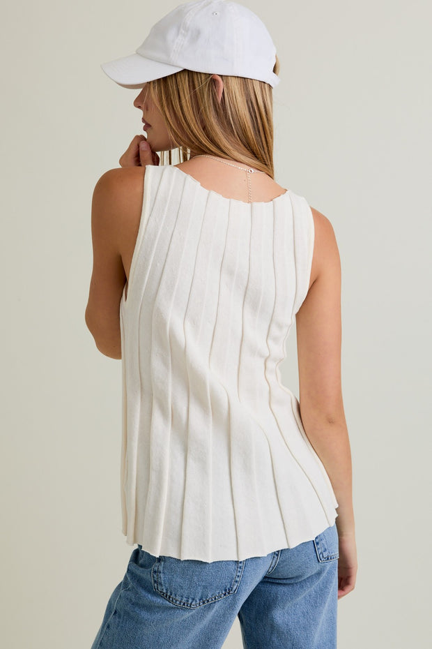 Ribbed Wave Tank