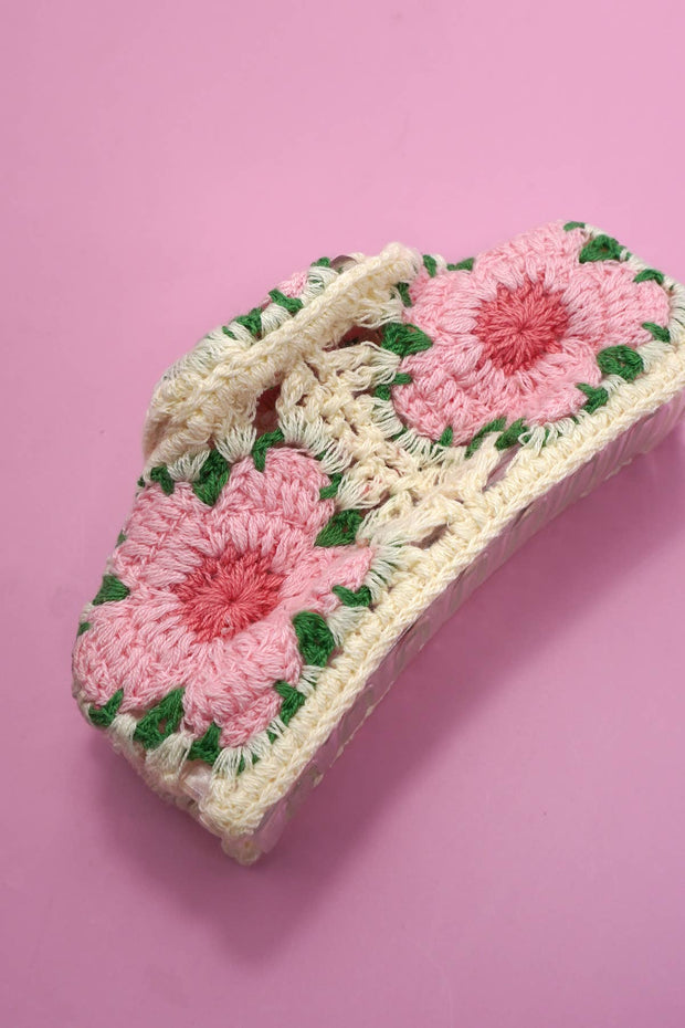 JUMBO CROCHET FLORAL HAIR CLAW CLIPS