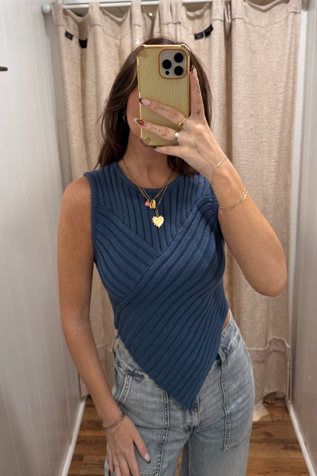 Letty V-Front Tank