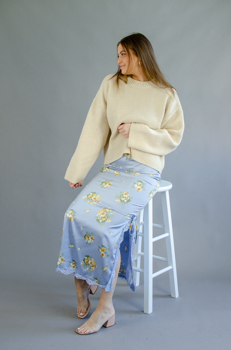 Taura Flower Lace Skirt Powder Blue