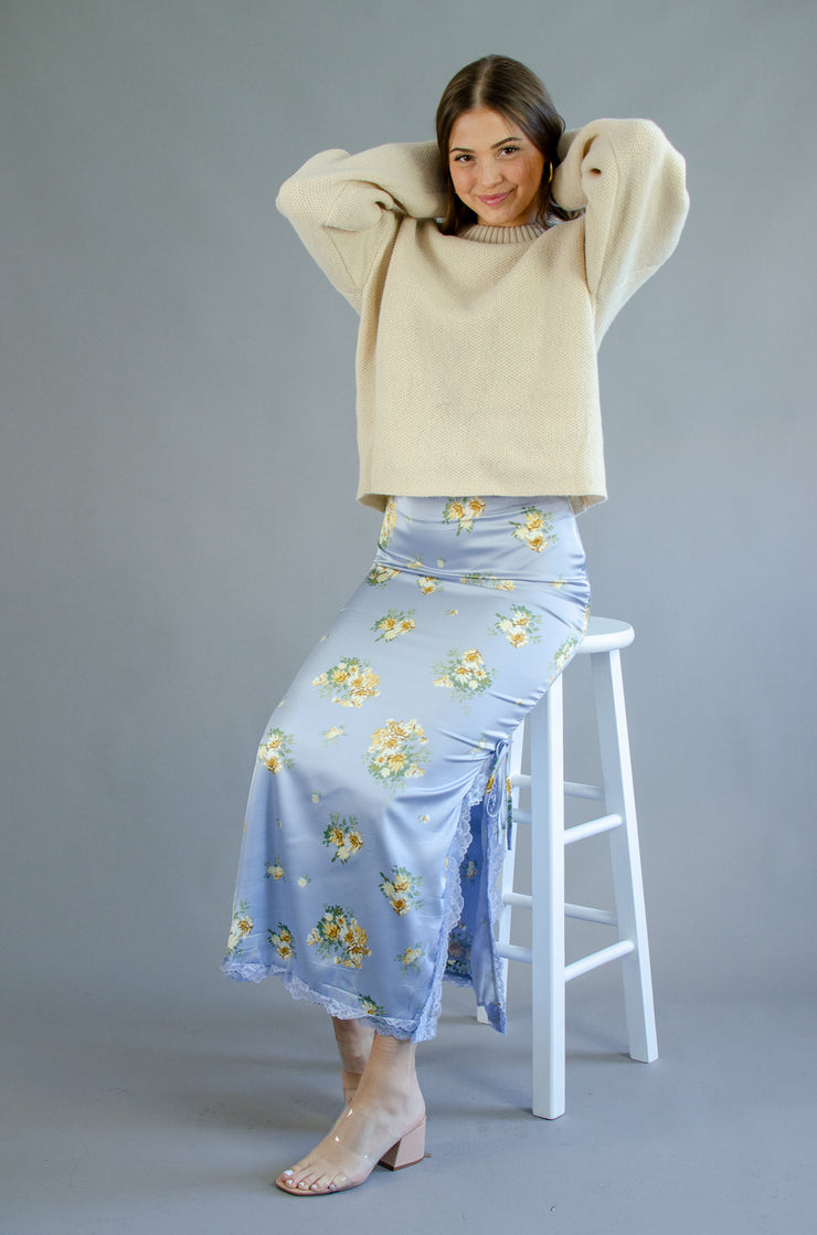 Taura Flower Lace Skirt Powder Blue
