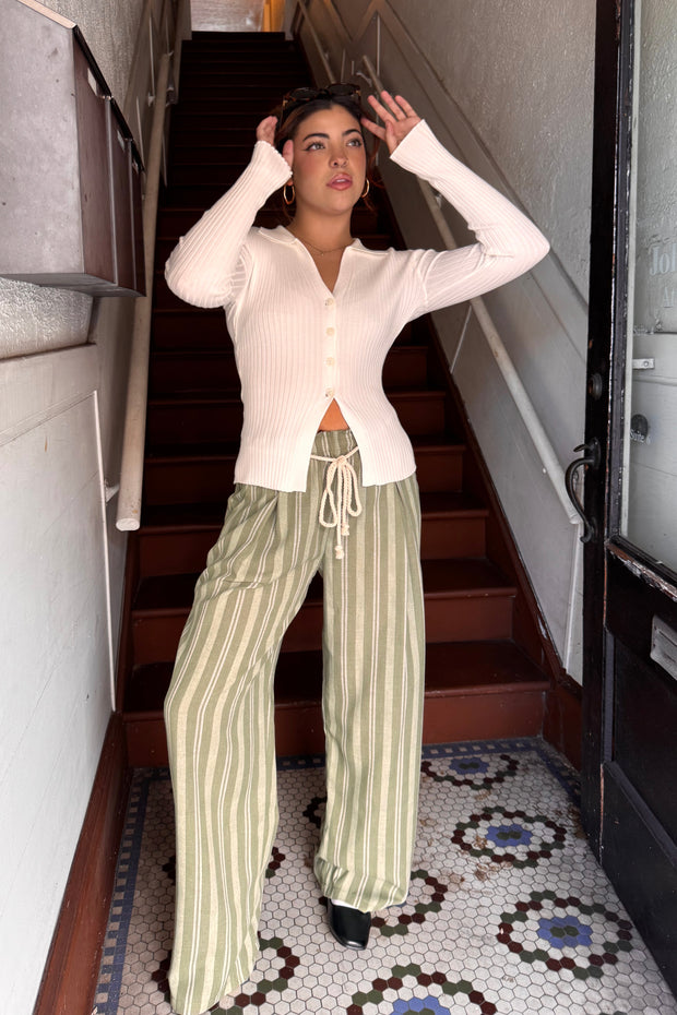 Aria Button Top