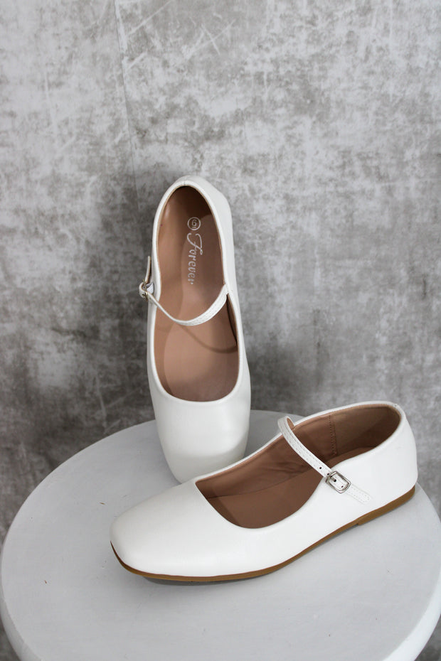 Gerri Ballet Flats White