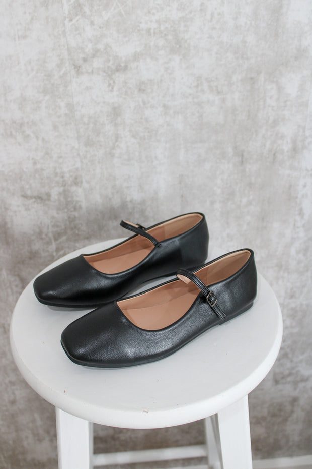 Gerri Ballet Flats Black