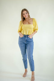 Sirena High Rise Mom Jeans Md Wash