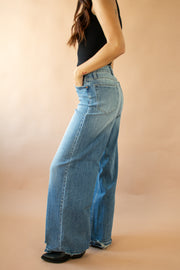 Jade High Rise Wide Leg Jeans Light Wash