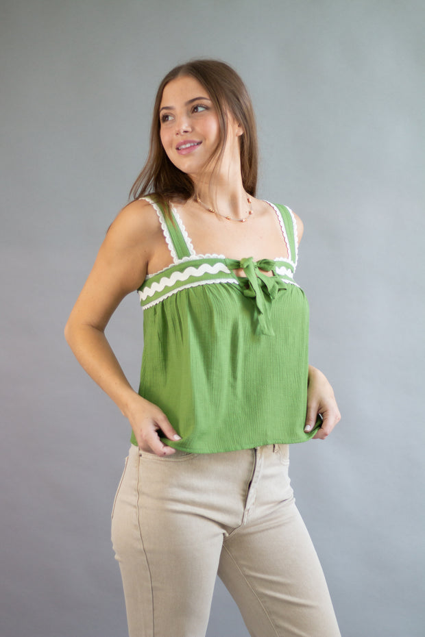 Wavy Trim Tank Top