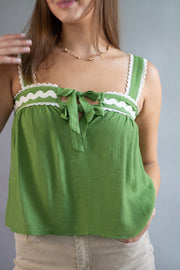 Wavy Trim Tank Top
