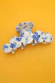 VINTAGE TOILE PATTERN HAIR CLAW CLIPS
