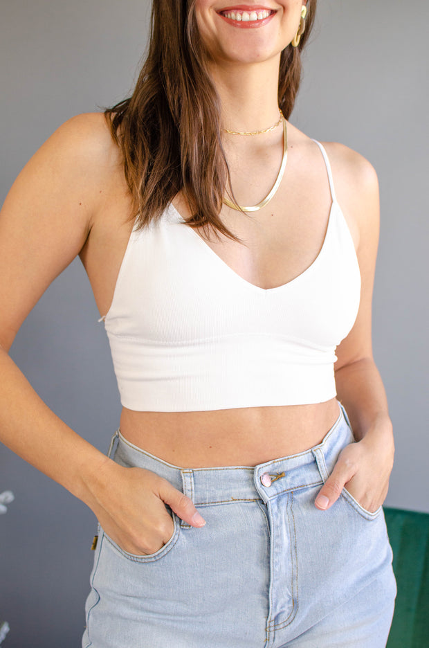 Amelia Bralette