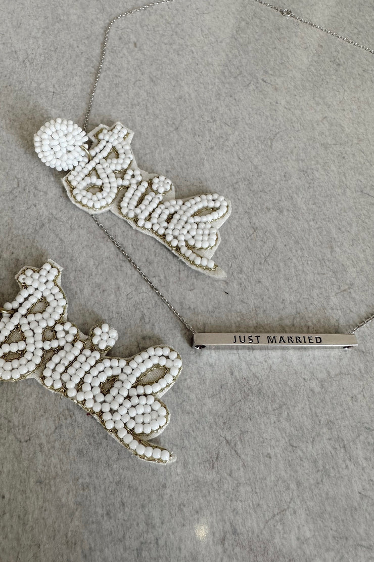 Just Married Bar Necklace